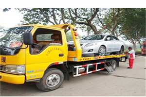 和布克赛尔附近24小时汽车拖车服务热线