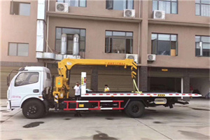 和布克赛尔附近汽车轮胎更换