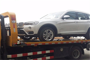 和布克赛尔拖车24小时服务电话