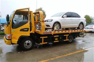 和布克赛尔附近拖车救援24小时服务热线